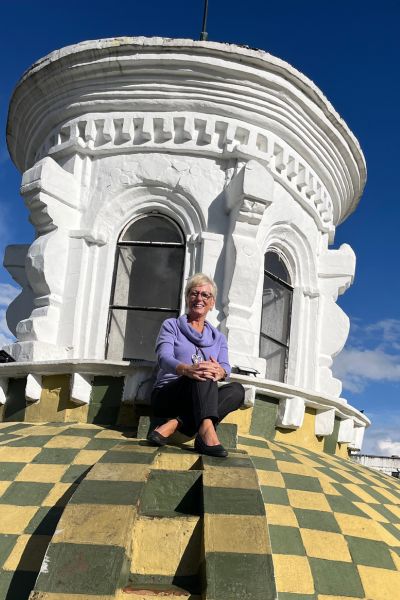 Nadine Slider Photos 5